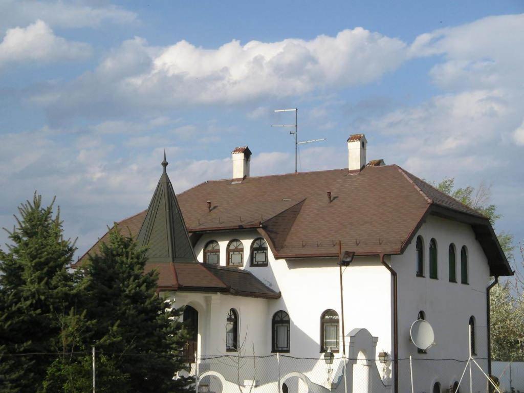 B&B Villa Pipacs Feketić Eksteriør bilde