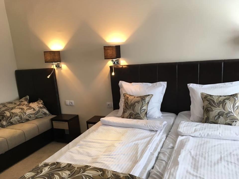 B&B Villa Pipacs Feketić Eksteriør bilde